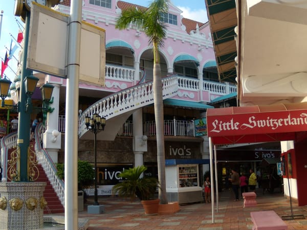 Aruba:  Paradise Found: photo 1