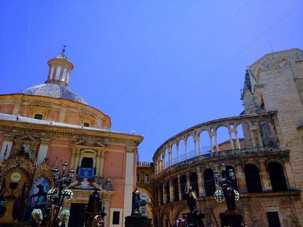 Top 5 must-see places in Valencia, Spain: photo 1