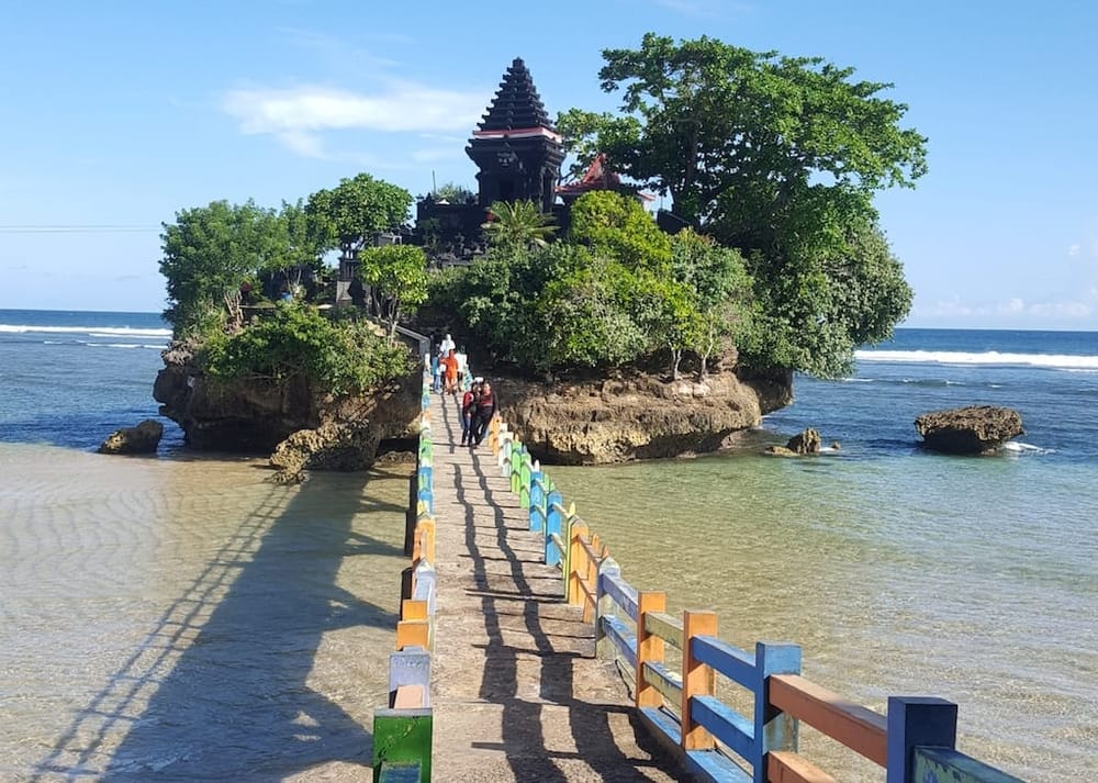 Exploring Balekambang Beach in Malang