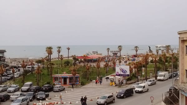 Surprising Durrës: ancient ruins among modern buildings: photo 1