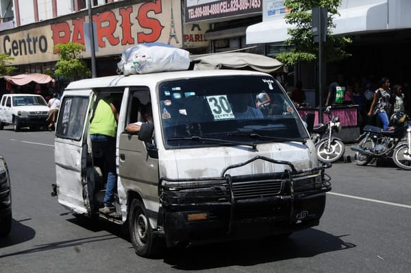 Santo Domingo: traffic chaos and the Dominican passion: photo 6