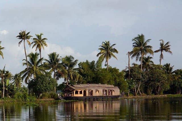 Top Places to Visit in God’s Own Country-Kerela
