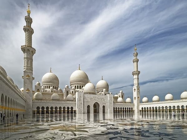 Must See Places in the Desert Kingdom of Abu Dhabi: photo 1