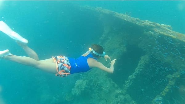 Coron Island Expedition: An Off-The-Tourist-Path in Philippines: photo 3