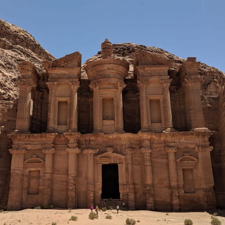 A few tips for visiting Petra with kids.: photo 1