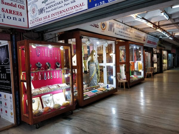 Bangalore: Shopping and food: photo 9
