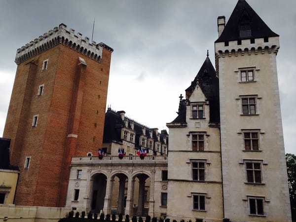 France: Pau - gate to the Pyrenees: photo 2