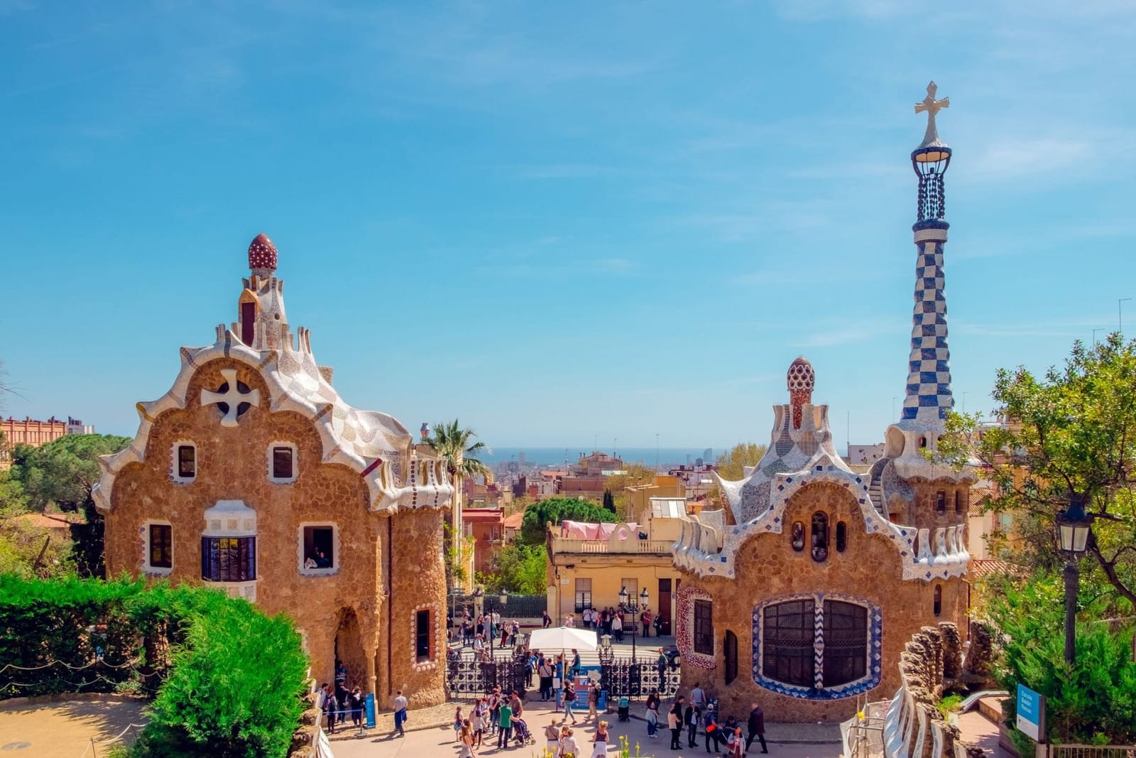 Must See Places in Barcelona, Spain