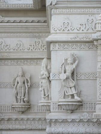 Off to India by London Tube: BAPS Shri Swaminarayan Mandir: photo 8
