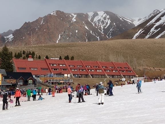 Skiing on the highest: Las Leñas Valley