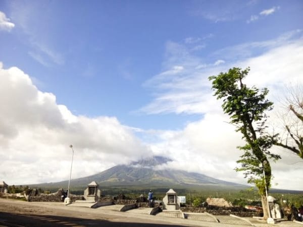 Flying Solo in Albay: photo 3