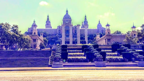 SPAIN: EAT, PLAY AND DANCE IN BARCELONA: photo 3