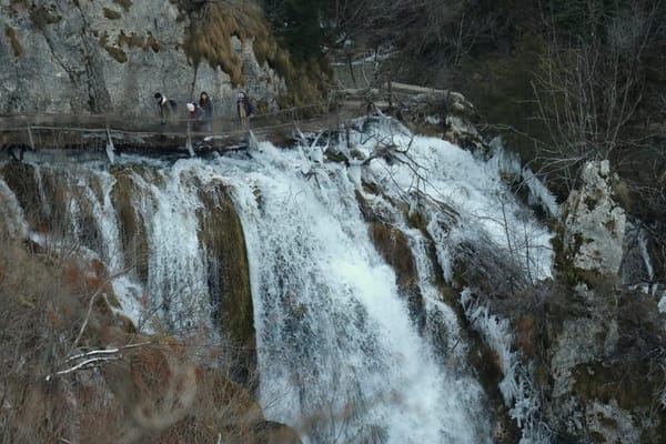 Magical Plitvice Lakes in Winter: photo 12