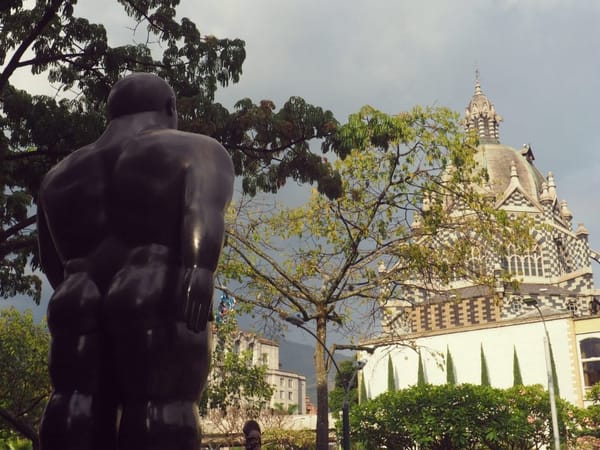 Perfect low budget tips for 3 days in Medellín: photo 1