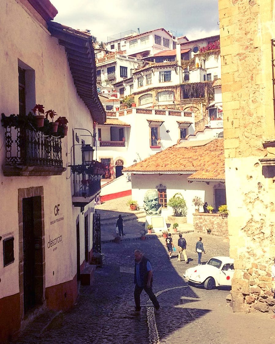 Taxco de Alarcon: Enchanting Mexican Town Near Mexico City
