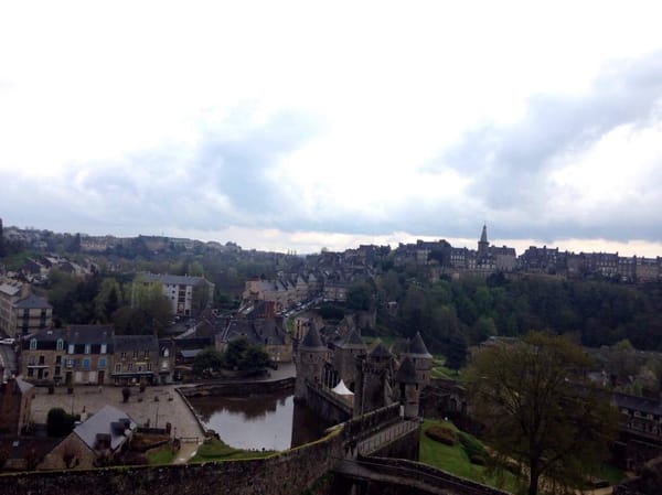 Spending a day in Fougères: photo 2