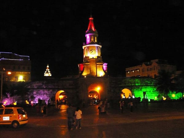 Cartagena: sunset and night life: photo 6