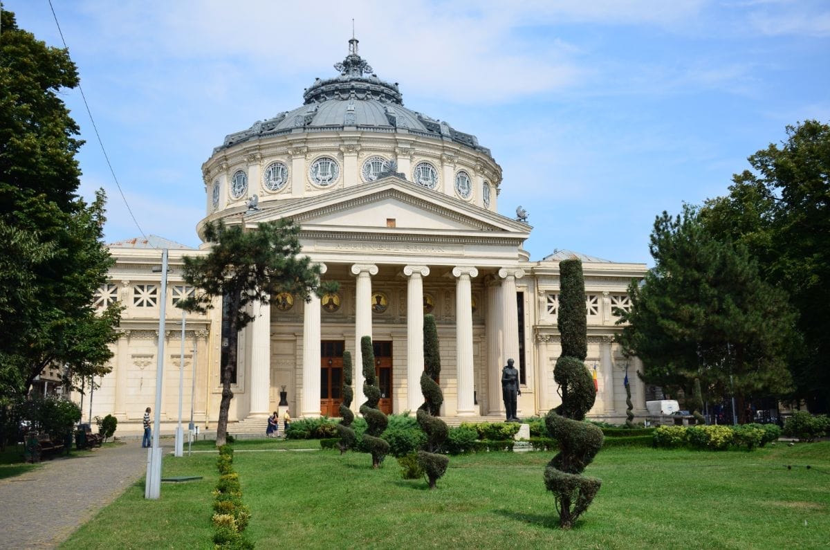 Bucharest, the capital of contrasts