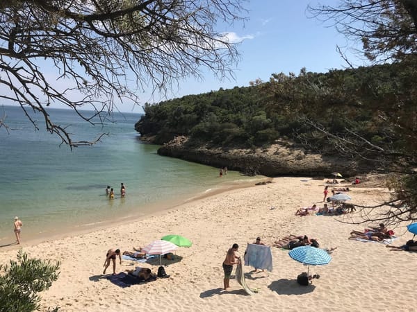 The Best Beaches Close to Lisbon: photo 2