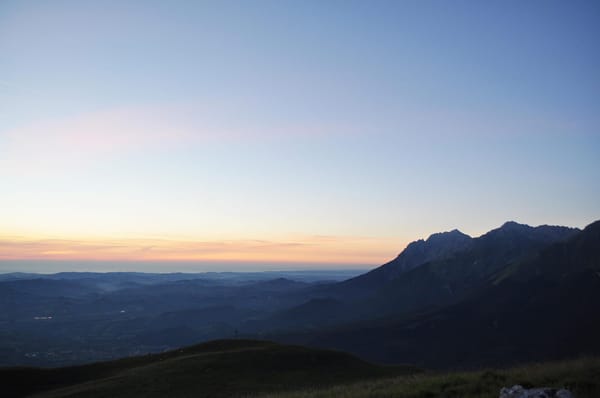 Hiking the Big Stone: Gran Sasso, Italy.: photo 6