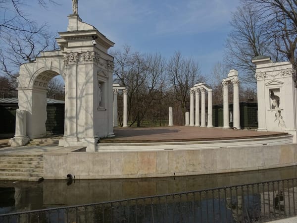 Top 4 places you must visit in Warsaw: photo 4