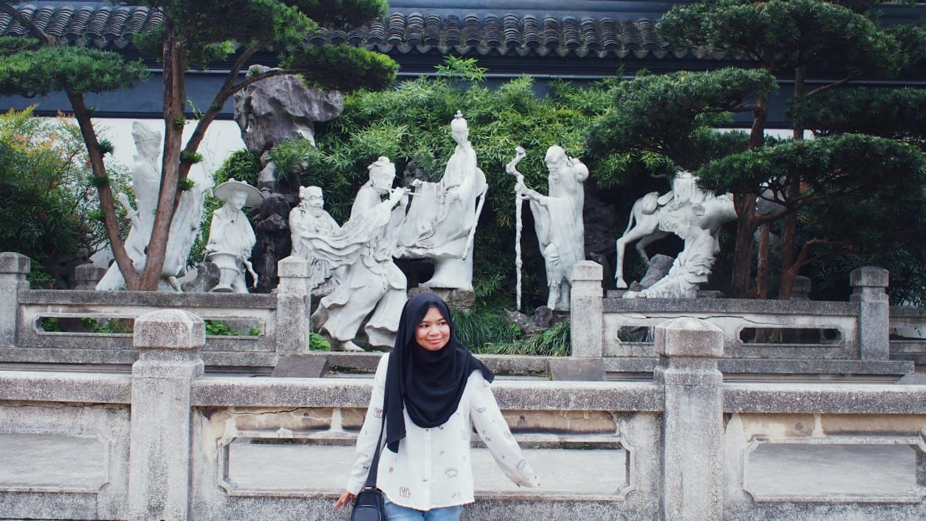 Xuhui, Shanghai: Guilin Park and Kangjianyuan