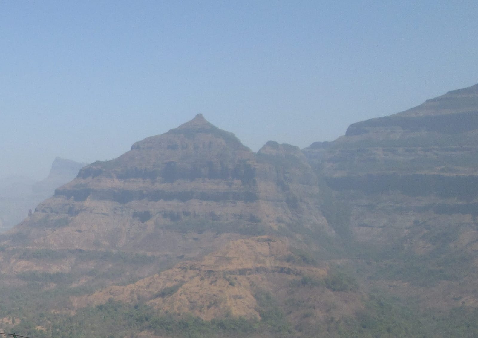 Hill Stations near Mumbai and Pune Cities in India