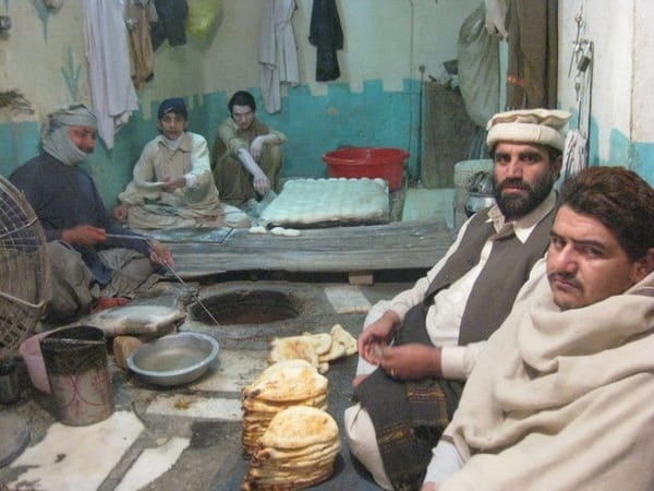 Pakistan the Safe Way: photo 2