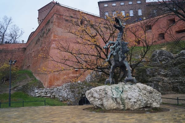 Krakow- The Home of the Wawel Dragon: photo 5