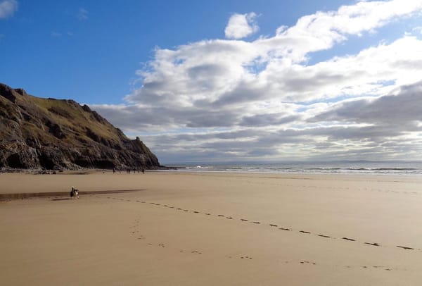 Living and Exploring Wales (UK): photo 1