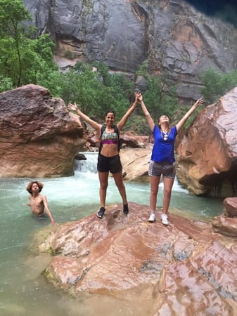 Zion National Park, a unique red cliff natural landmark: photo 4