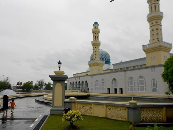 Malaysia: Six days in Kota Kinabalu: photo 2