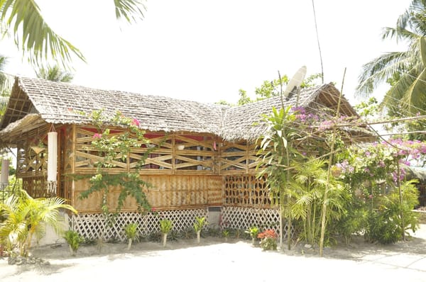 Cayucyucan Beach: Have It All For Your Own: photo 6
