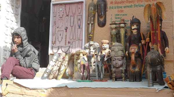 Experience Jaisalmer, Rajasthan: The living Fort City: photo 4