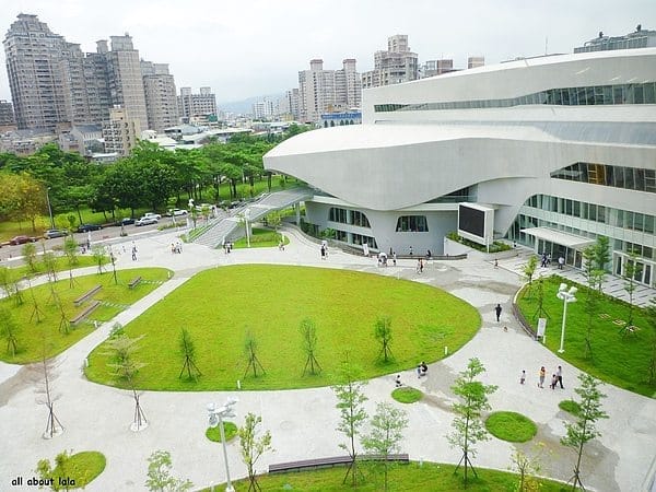 Coolest Buildings in Taichung, Taiwan!: photo 3