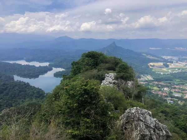 Fun things to do in Kuala Lumpur on a broke backpacker budget: photo 1