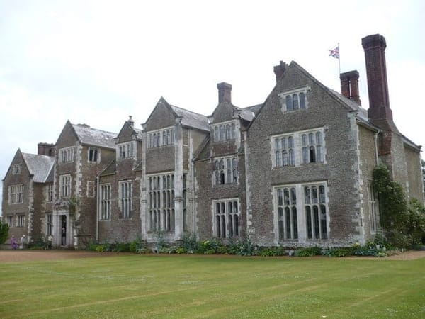 Guildford - A Gem of a City outside London!: photo 5