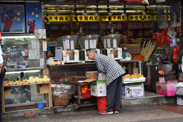 Youth travel guide to Hong Kong, China: photo 3