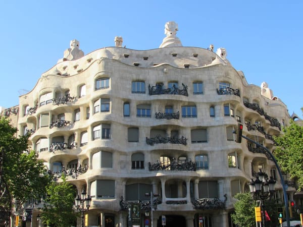 BARCELONA: THE OBVIOUS GEM: photo 2