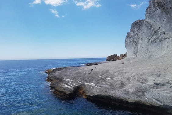 Traveling with our lady dog through the sunny south of Spain: photo 7