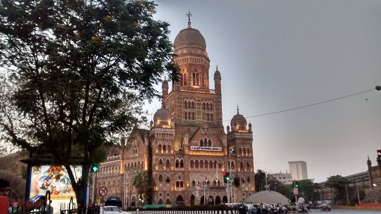 A Picture-Perfect Day in Mumbai