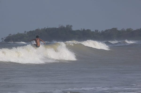 Desaru: Discovering Surfing in Malaysia: photo 11