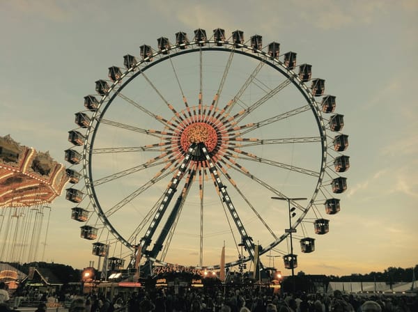 Visit the Octoberfest in Munich, Germany: photo 4