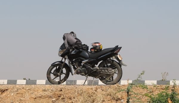 A Solo Bike Trip In The Lands Of Gujarat: photo 1