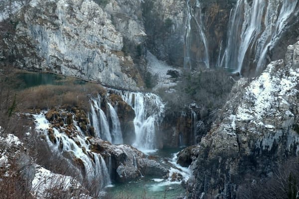 Magical Plitvice Lakes in Winter: photo 13