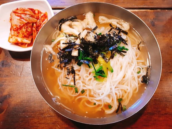 Lovely and tasty places in Seongbuk-Dong: photo 3