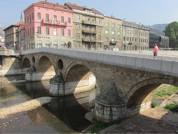 Sarajevo, meeting of cultures: photo 8