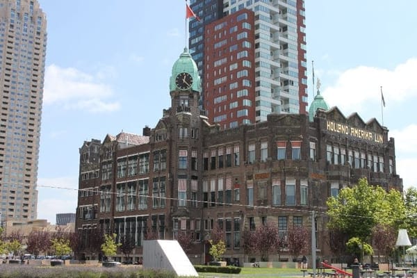 A must visit in The Netherlands: Rotterdam: photo 3