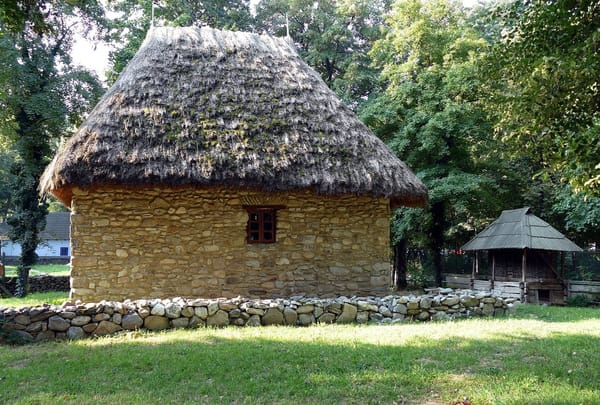 Summer in Romania - Bucharest Travel Guide: photo 4