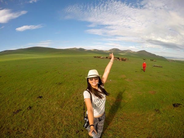 Mongolia: Lost in Gobi Desert: photo 1